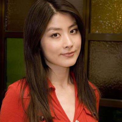 伊能靜懷孕曬大肚子照片 臨產(chǎn)腳腫如熊掌