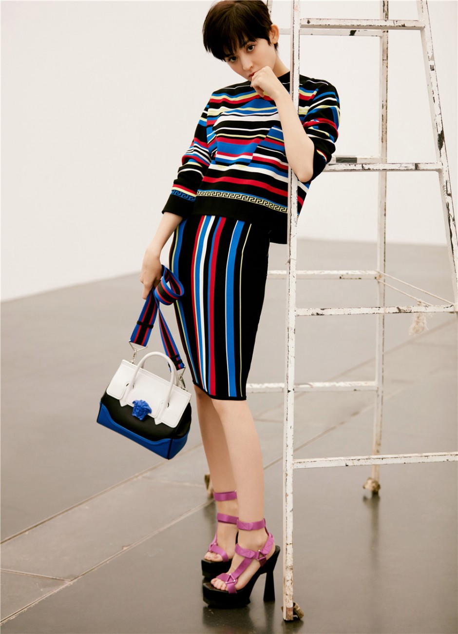 古力娜扎早春寫(xiě)真大片 摩登風(fēng)范酷感十足