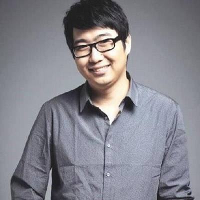 郭德綱黃海波 領(lǐng)銜遭身邊人插刀的10大明星