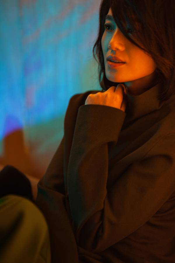 朱丹最新寫(xiě)真大片曝光 盡顯慵懶隨性范兒