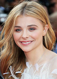 告別刻意感 歐美明星無(wú)妝感妝容示范