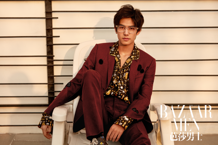 宋威龍時尚寫真圖片 眼神清澈散發(fā)男士魅力