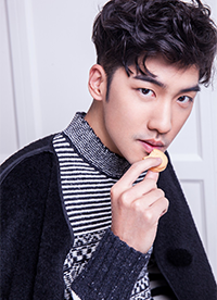 廖彥龍adson時(shí)尚寫真曝光 暖冬紳士男友力爆棚