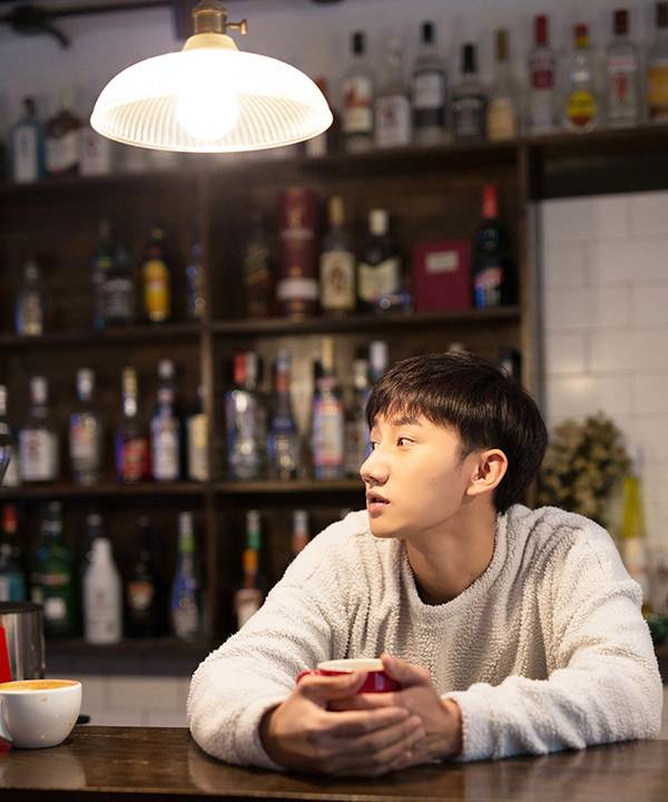 《錦繡未央》梁振倫秋日溫暖寫真大片曝光