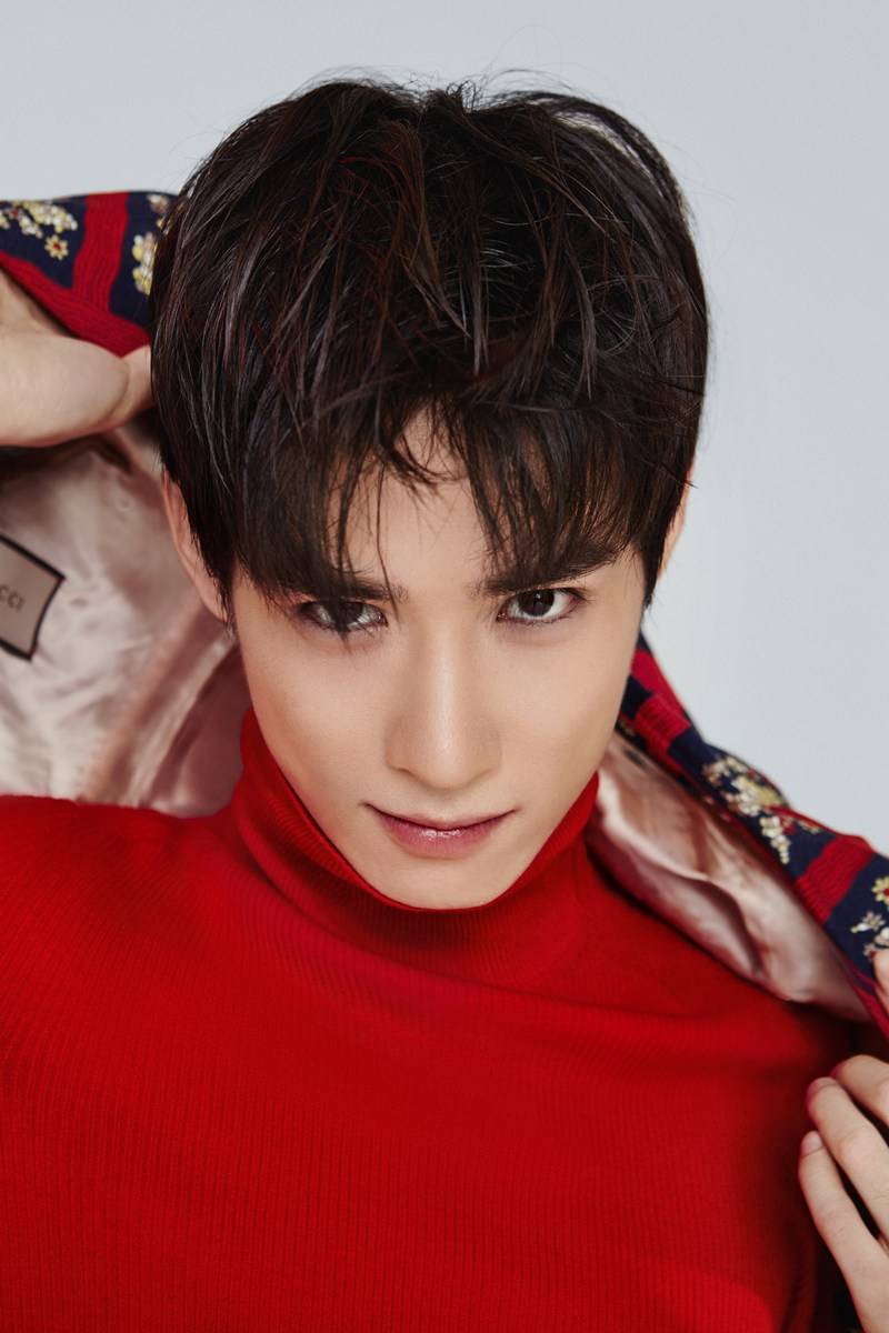 吳昊澤帥氣寫(xiě)真大片 上演花美男極致誘惑