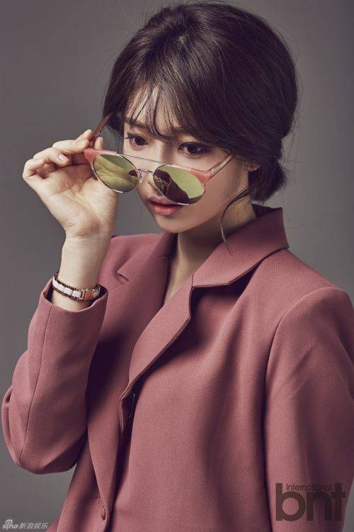 韓國演員表藝珍寫真畫報 自然清新展迷人魅力