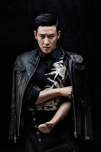 陸毅帥氣寫真大片曝光 風(fēng)度倜儻燃爆潮男時尚