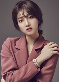 韓國演員表藝珍寫真畫報 自然清新展迷人魅力”