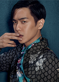 張若昀帥氣復(fù)古寫真大片 另類復(fù)古別具風(fēng)格