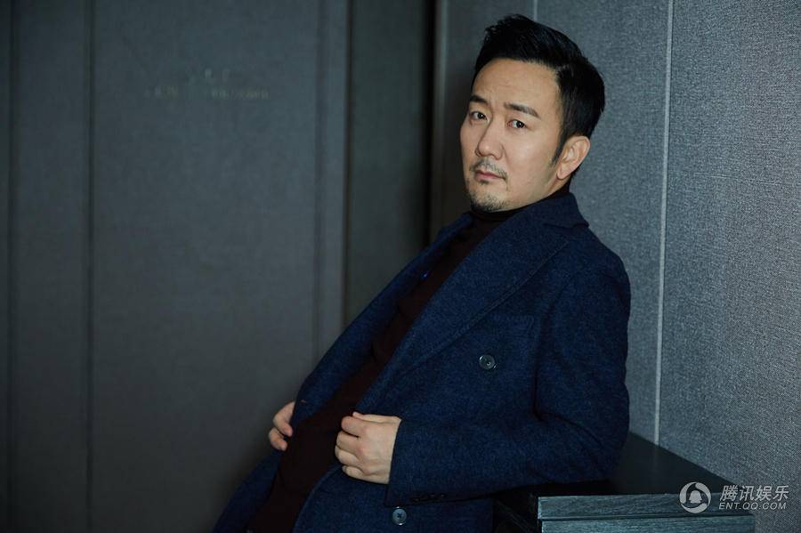 筷子兄弟王太利寫真曝光 眼神深邃展萌叔魅力