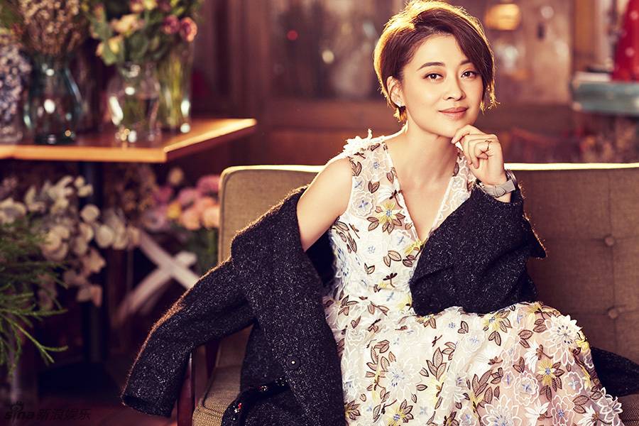 梅婷新春寫真大片曝光 溫暖如光笑容滿分