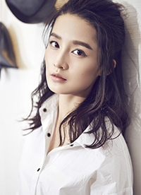 李沁時(shí)尚寫真大片曝光 演繹百變小白裙