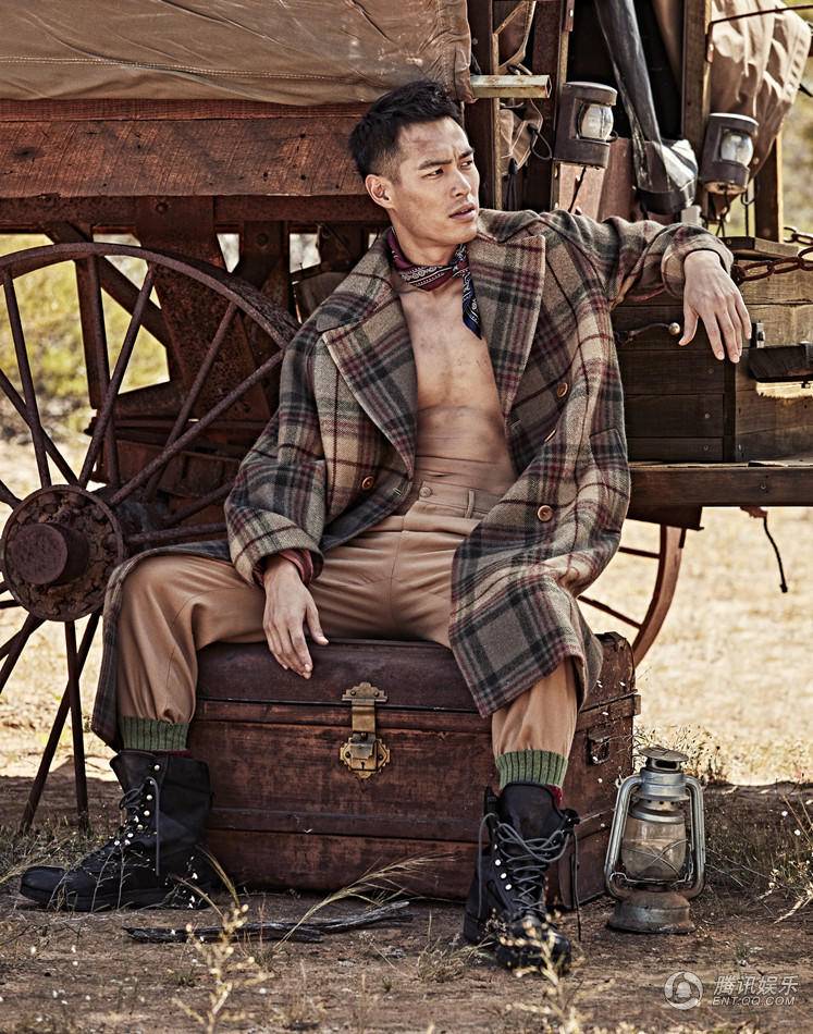 臺(tái)灣男星楊佑寧登雜志寫(xiě)真 男性荷爾蒙滿溢爆棚