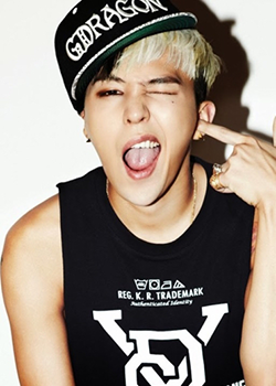 權(quán)志龍個(gè)性寫真圖片 演繹不一樣的時(shí)尚魅力gd權(quán)志龍黑白帥氣寫真圖片”