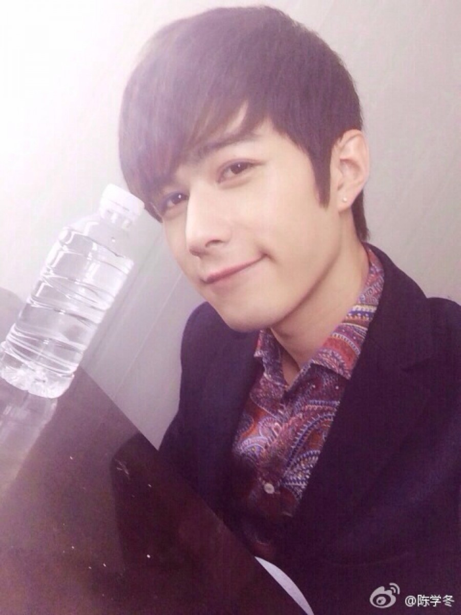 陳學(xué)冬自拍照圖片