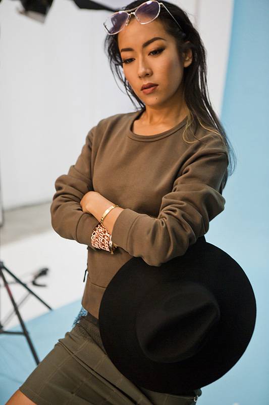 吉克雋逸時(shí)尚寫(xiě)真圖片 簡(jiǎn)約造型展個(gè)人風(fēng)格