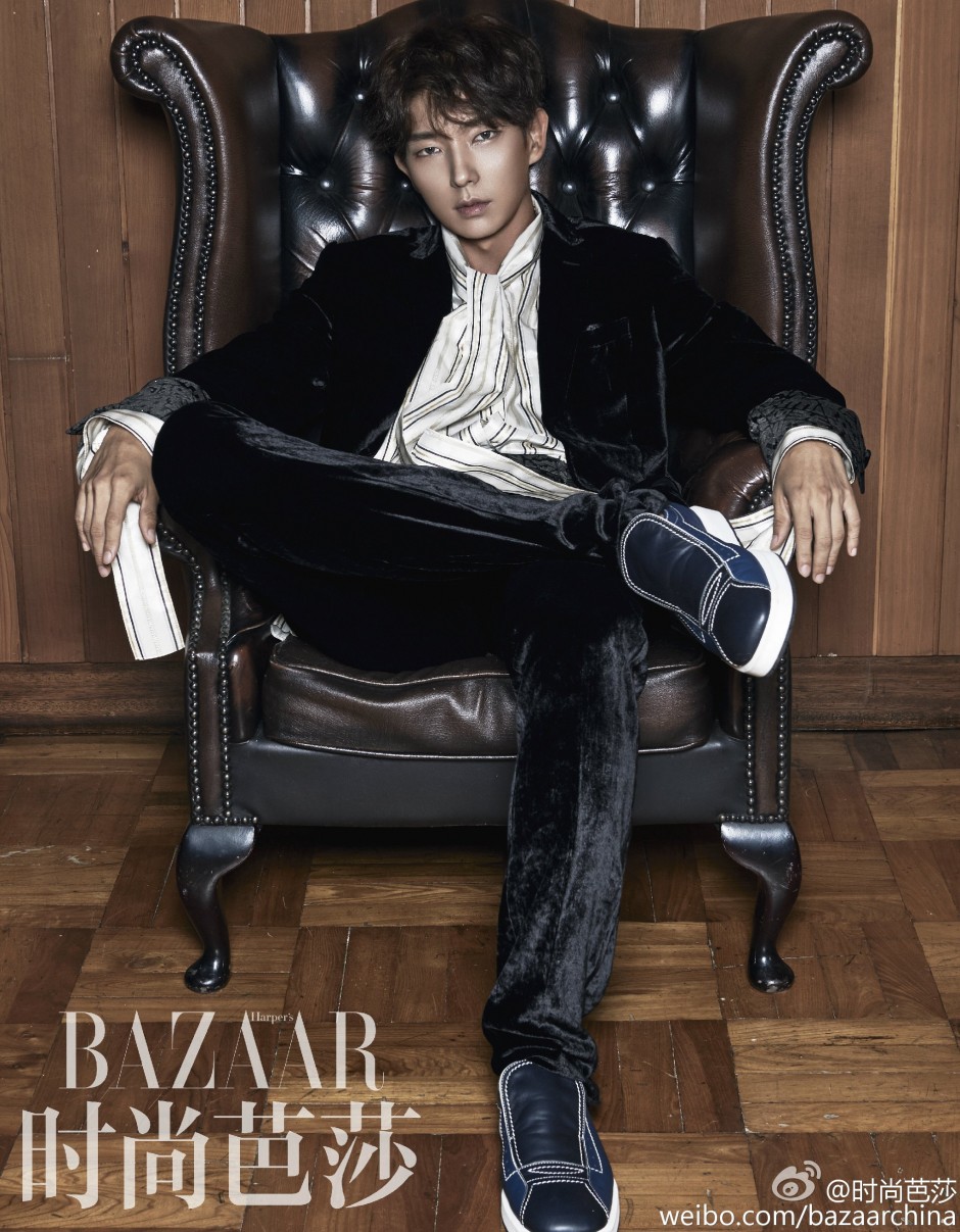 李準基時尚芭莎寫真公開 鵝絨西裝貴氣十足