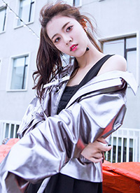 CC宋妍霏最新街拍圖片 盡顯“高冷女神”氣質