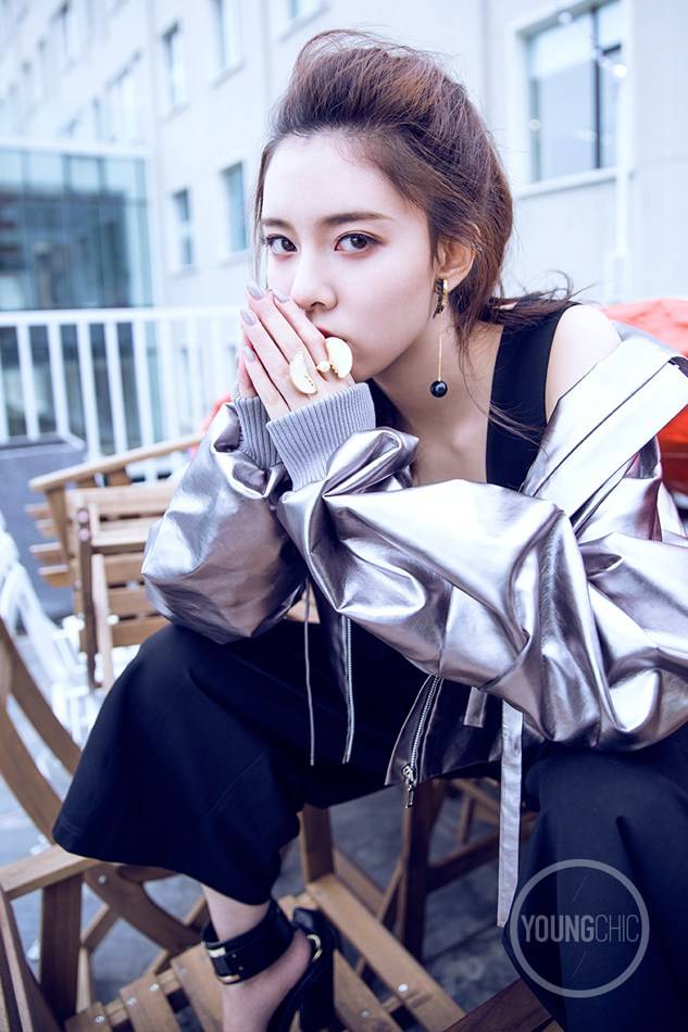 CC宋妍霏最新街拍圖片 盡顯“高冷女神”氣質(zhì)