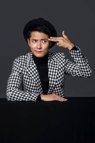 張丹峰最新寫真大片 時尚型男魅力十足