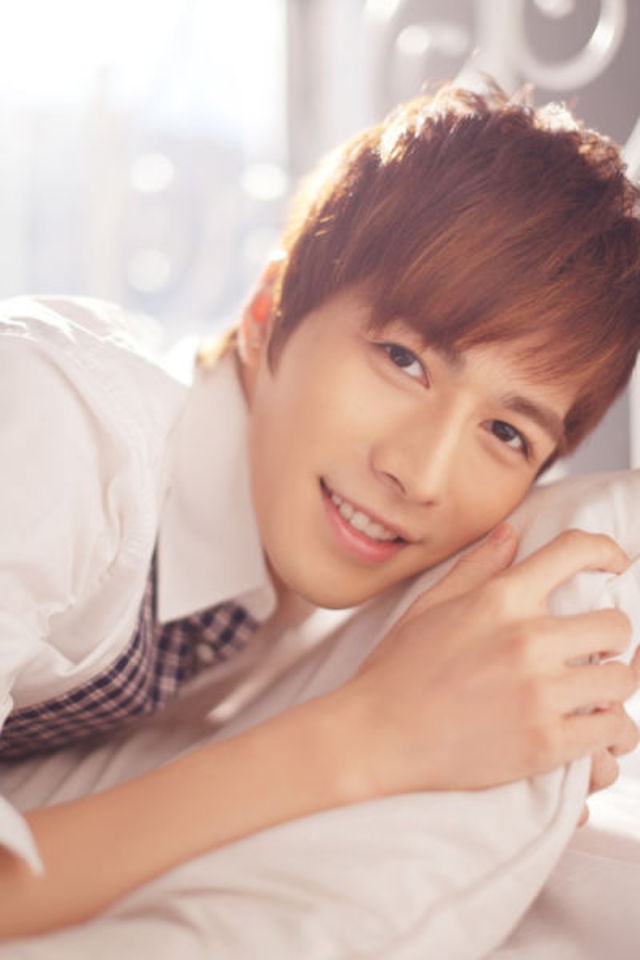 陳學(xué)冬帥氣迷人私房照