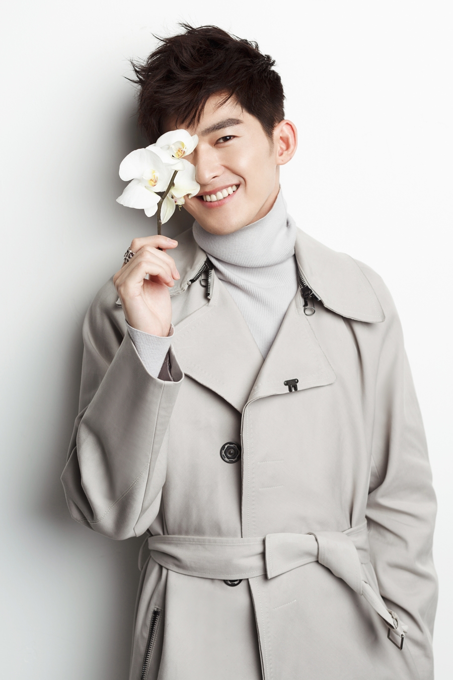 張翰寫(xiě)真 張翰寫(xiě)真