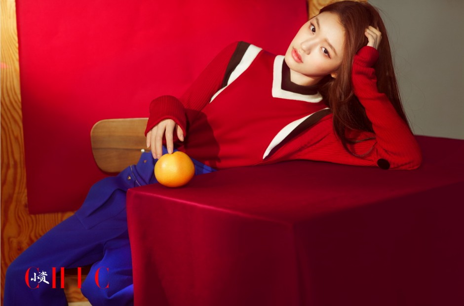 林允兒雜志封面照片 變身都市時尚摩登女郎