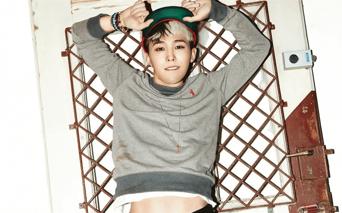 權(quán)志龍帥氣寫真