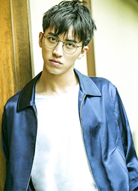 許魏洲雜志寫真照曝光 乖乖仔進化不羈少年