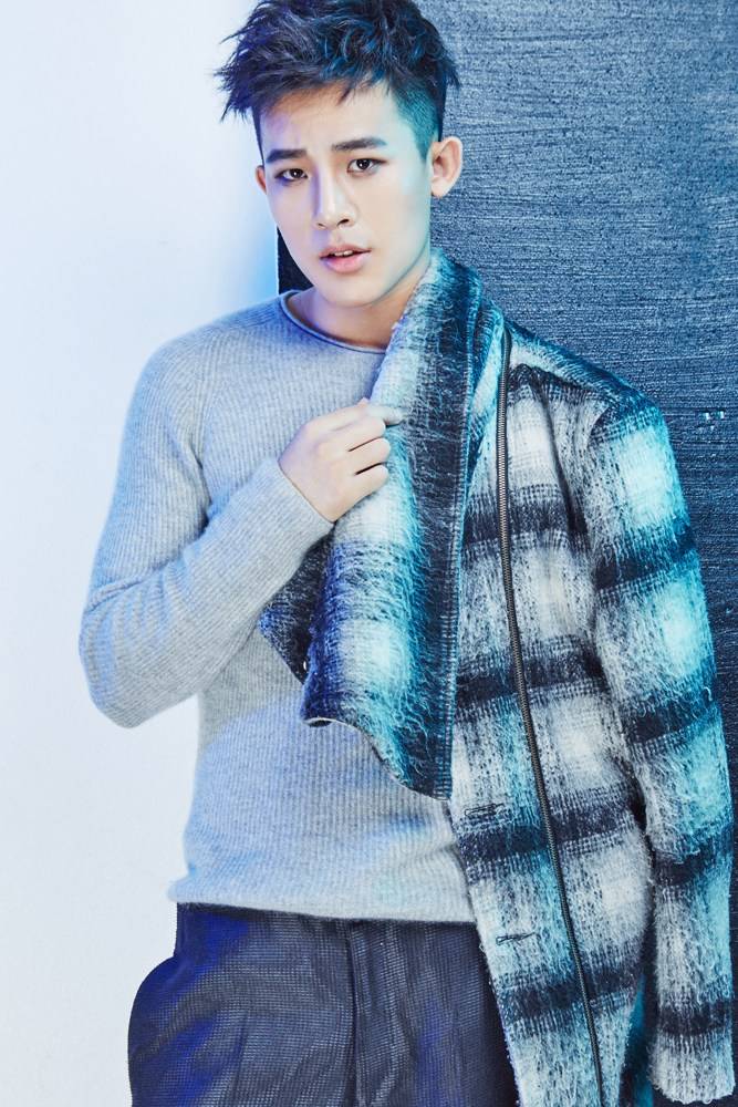 Lawrence羅倫希暗黑系寫真 盡顯雅痞風范