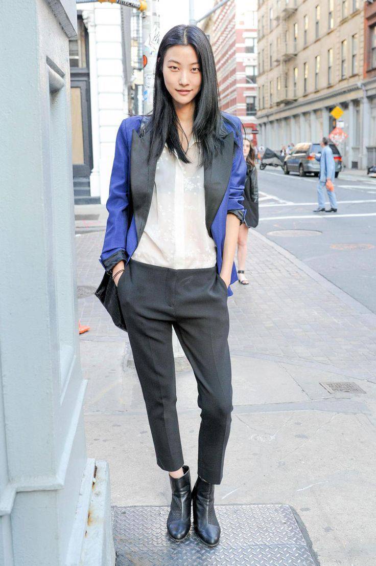 韓國模特樸智慧時(shí)尚簡約實(shí)用街拍