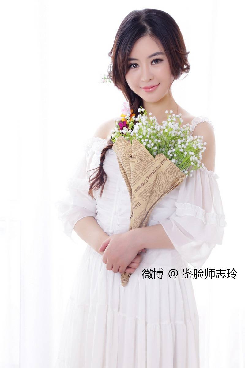 鑒臉師志玲的古裝藝術(shù)照撩倒一片網(wǎng)友 含香那套簡(jiǎn)直就是原版重現(xiàn)