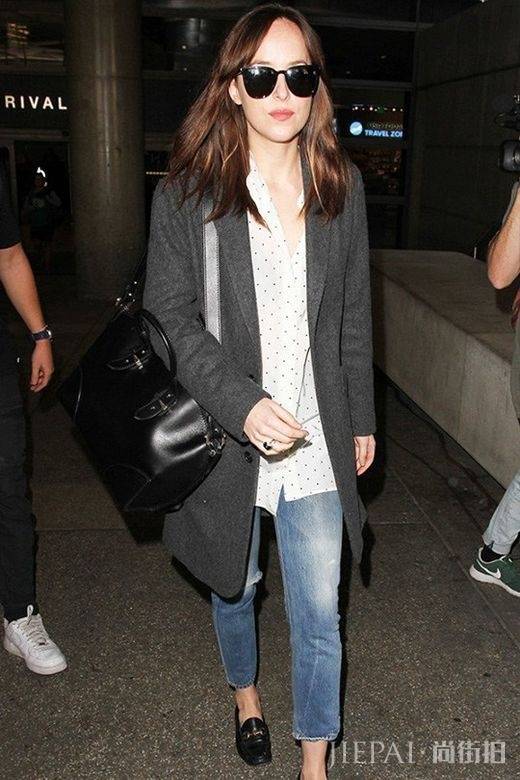 旅行怎么可以不美美噠 學(xué)學(xué)這些明星的機(jī)場街拍