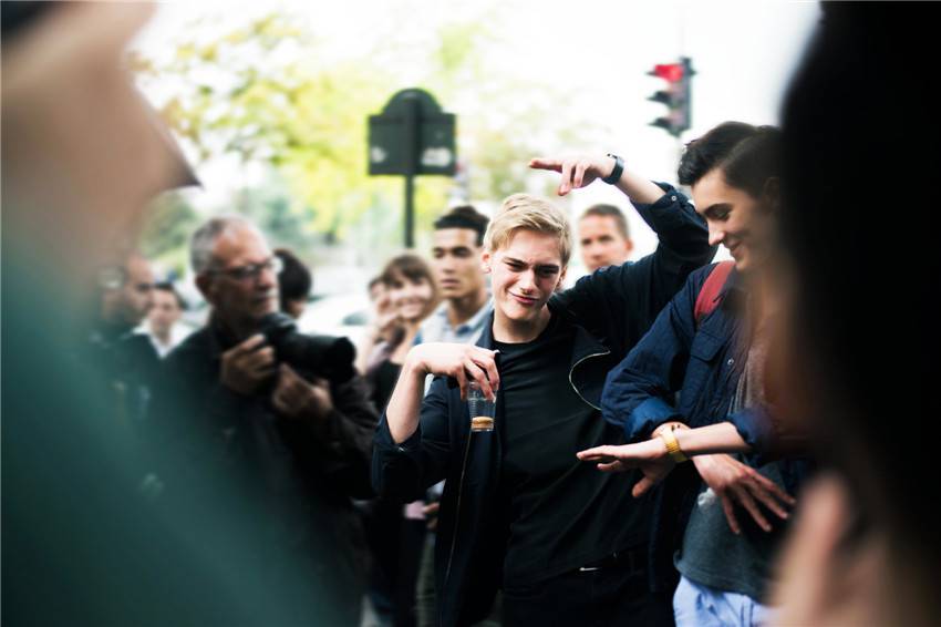 歐美型男街拍 演繹2016最潮時尚搭配