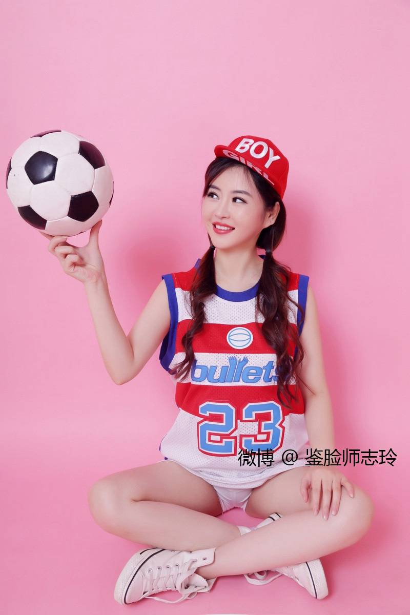 鑒臉師志玲的古裝藝術(shù)照撩倒一片網(wǎng)友 含香那套簡直就是原版重現(xiàn)