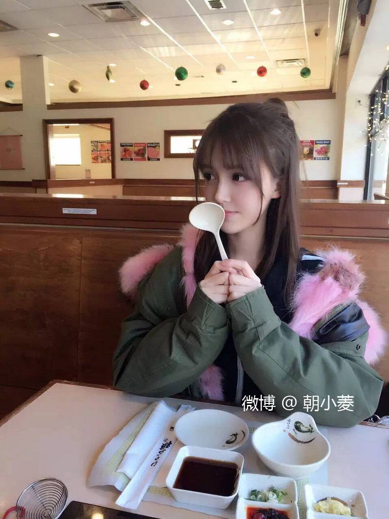 宅男們小心你們的鼻血 朝小菱根本就是個人造娃娃好嘛