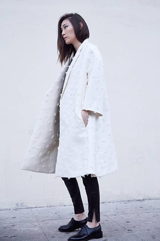 平底鞋怎么搭配?看歐美時尚達人的穿搭方法