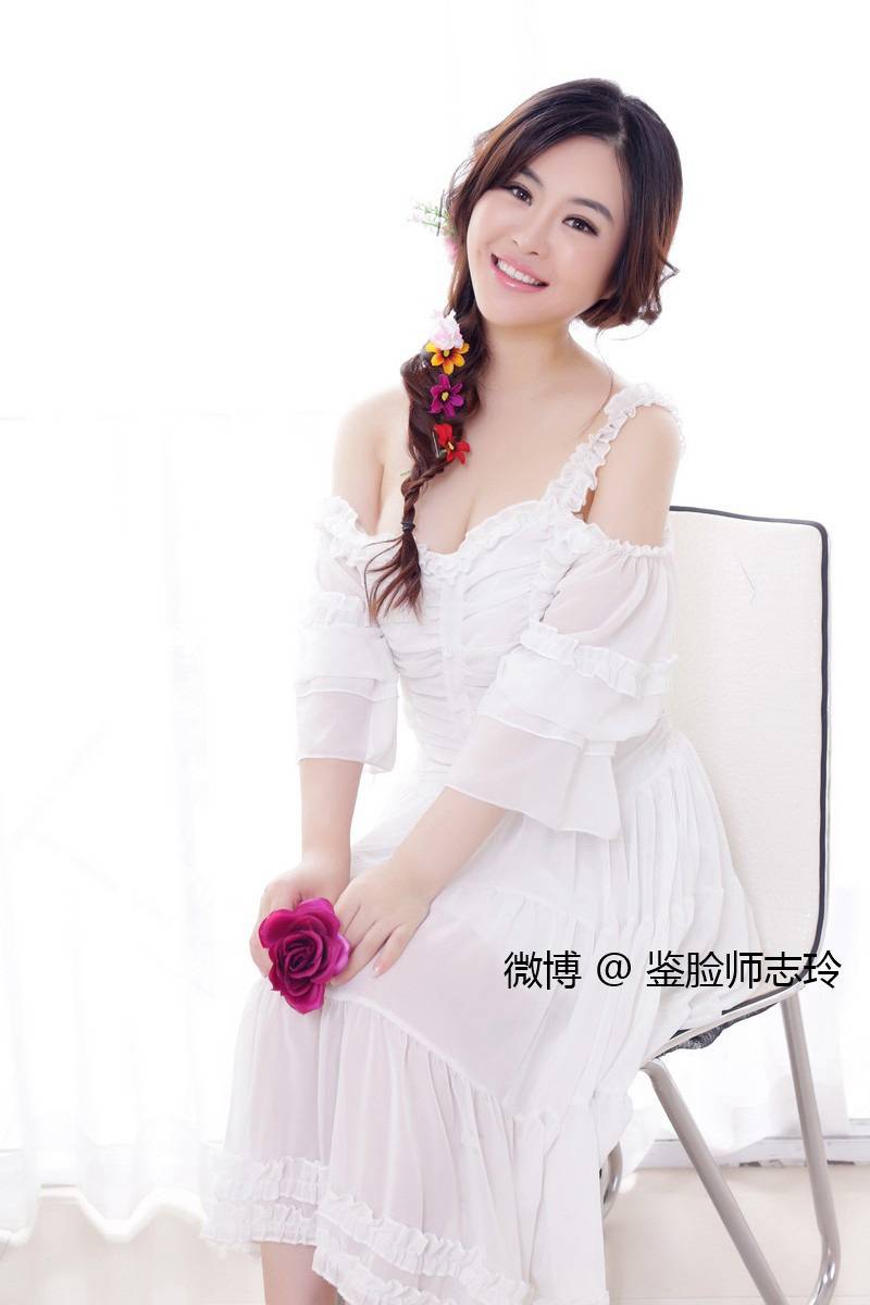 鑒臉師志玲的古裝藝術(shù)照撩倒一片網(wǎng)友 含香那套簡(jiǎn)直就是原版重現(xiàn)