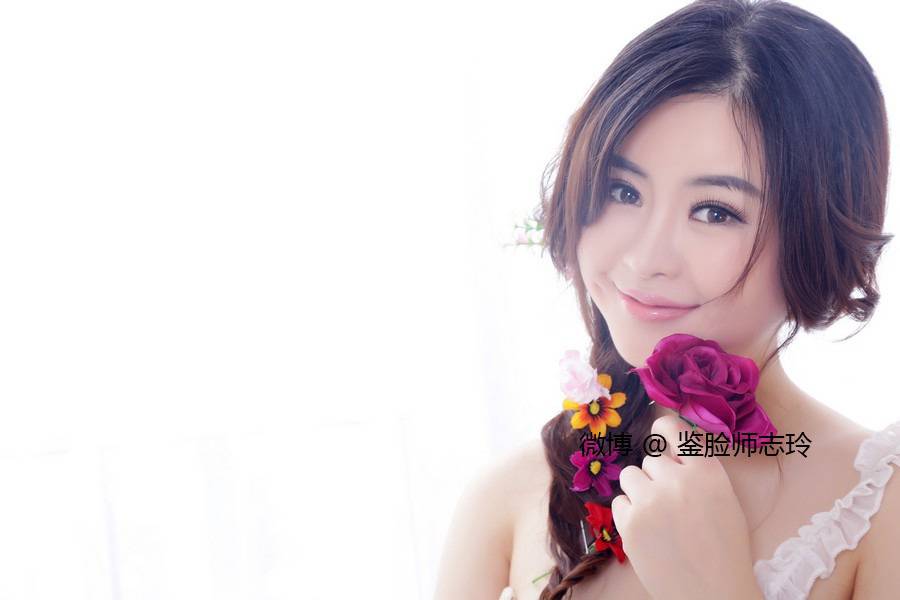 鑒臉師志玲的古裝藝術(shù)照撩倒一片網(wǎng)友 含香那套簡直就是原版重現(xiàn)