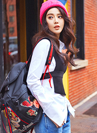 范冰冰早春穿搭街拍 率性自在中性風(fēng)十足