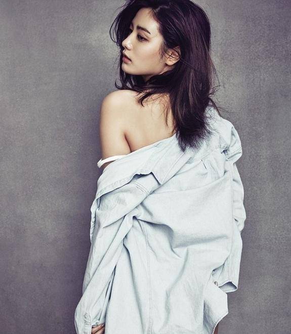 NANA林珍娜時尚寫真大片 性感火辣盡顯成熟美