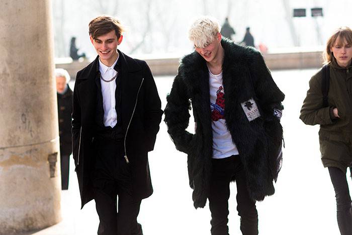 男裝時(shí)裝周的男模街拍look 又是一大波小鮮肉們