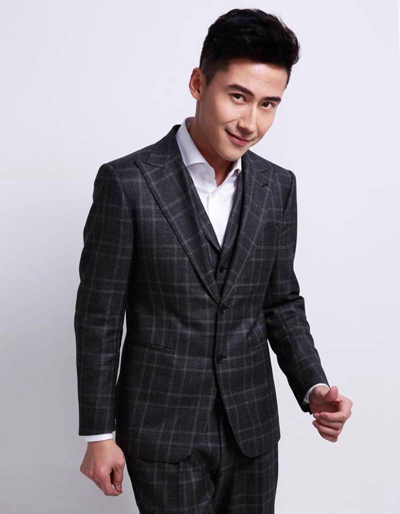 演員劉立寫真大片曝光 搞怪表情圈粉無數(shù)