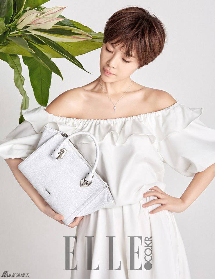 韓星黃正音短發(fā)造型攝影寫真 時尚獨(dú)特魅力十足