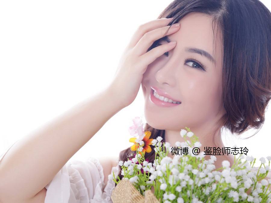 鑒臉師志玲的古裝藝術(shù)照撩倒一片網(wǎng)友 含香那套簡(jiǎn)直就是原版重現(xiàn)