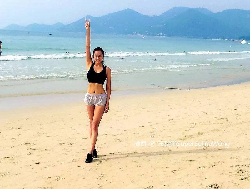 顏好身材好 愛(ài)健身的王瑞卿SuperSelinaWong氣質(zhì)好迷人