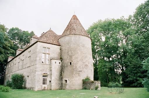 唯美清新小鎮(zhèn)街道風(fēng)景圖片欣賞