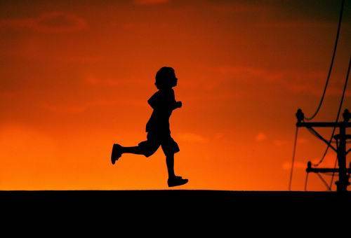 夢見逃跑意味著什么 有什么吉兇