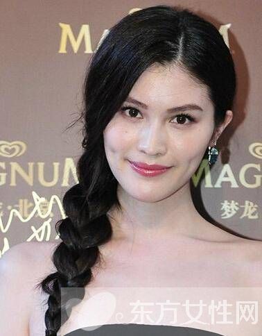 女神同款麻花辮發(fā)型 即使臺風來了也不怕