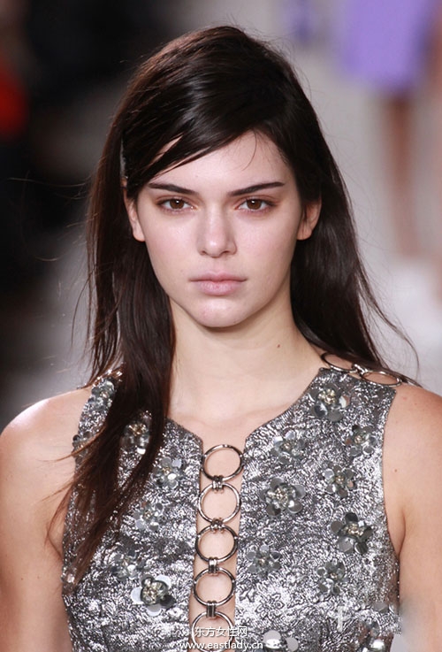 女星2016時(shí)裝周上的加分發(fā)型